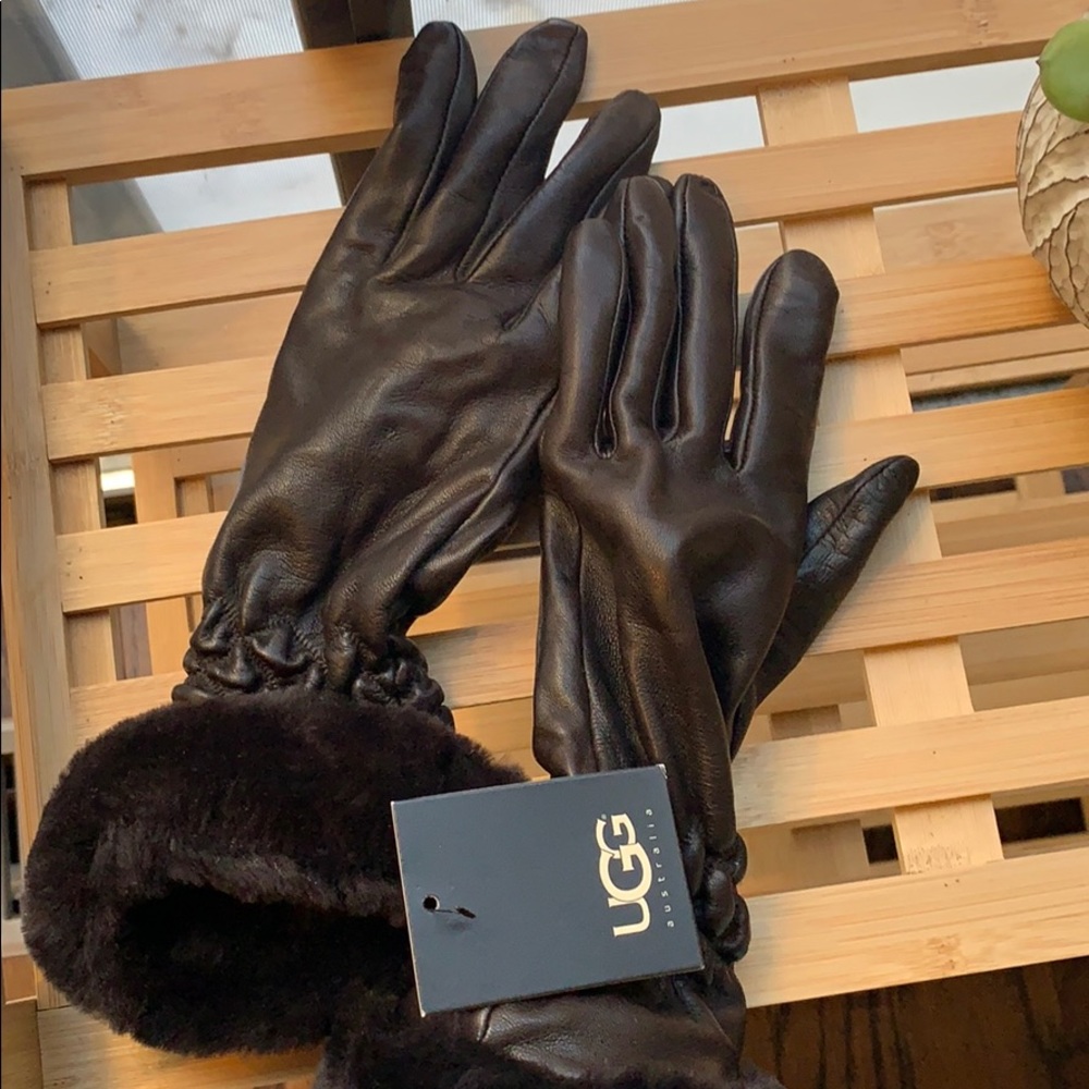 Ugg Leather and Fur Gloves